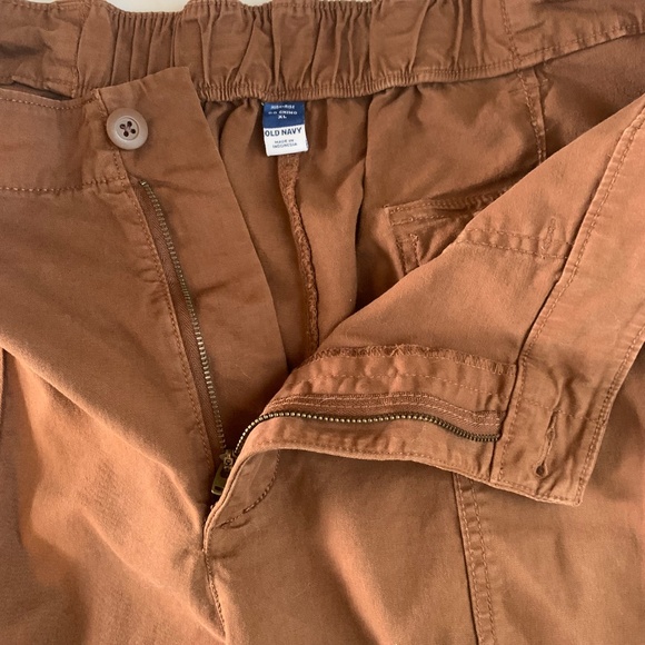 Old Navy High-Rise OG Chino Pants XL Brown Cargo Style Stretch - Picture 6 of 11